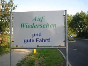 http://language101.com/files/2011/10/learn-german-fahrt-300x225.jpg